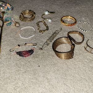 Jewelry bundle lots